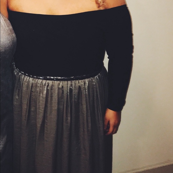 Custom made dress. - Picture 3 of 3